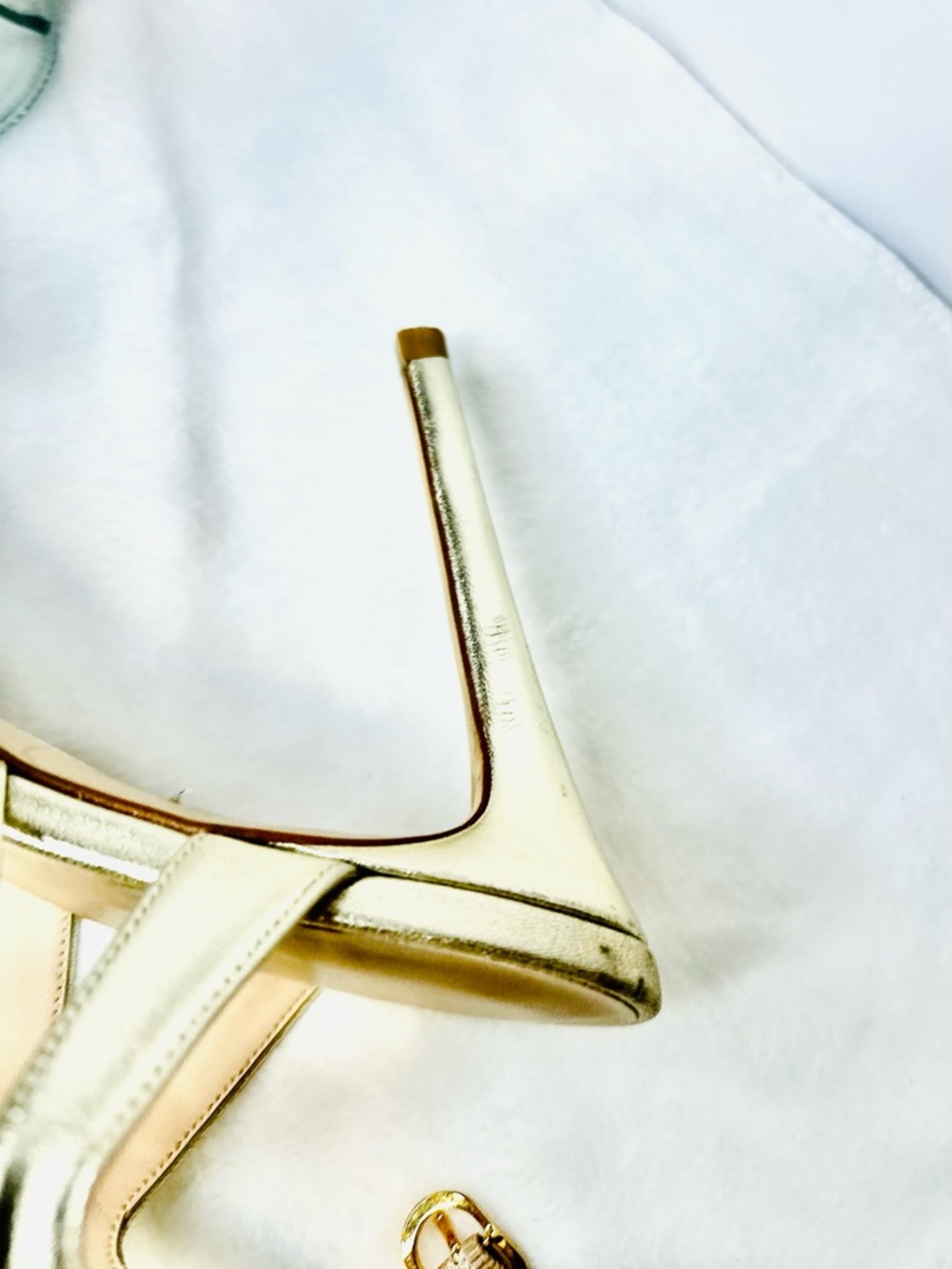 Stuart Weitzman Shimmery Metallic Gold Classic Strappy Stiletto W/ Ankle Strap - Picture 6 of 8
